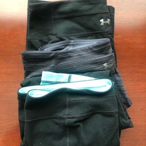 3 Pair Under Armour Capri Style Leggings Size Medium